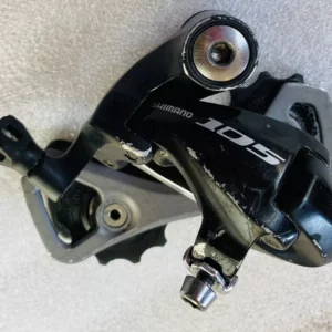 Shimano 105 RD-5701 Rear Derailleur – 10-Speed, Short Cage, Black (Used)