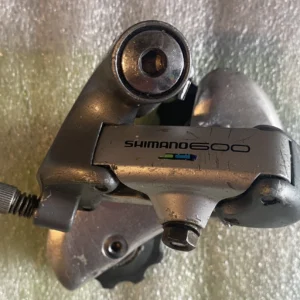 Shimano 600 Tri-Colour RD-6400 Rear Derailleur – 8-Speed, Vintage Road Bike (Used)