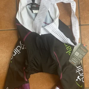 Official Women’s Cycling Ireland Team Shorts – Spin11 (Size M, New)