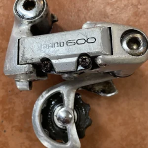 Shimano 600 Rear Derailleur – Short Cage (Vintage, Silver)