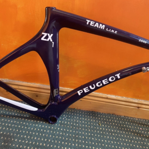 Peugeot Team Line Vitus ZX1 – Monocoque Carbon Road Frame (Vintage)